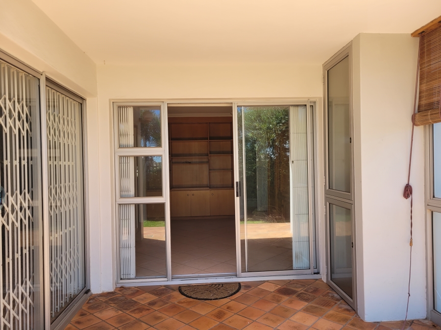 3 Bedroom Property for Sale in Summerstrand Eastern Cape